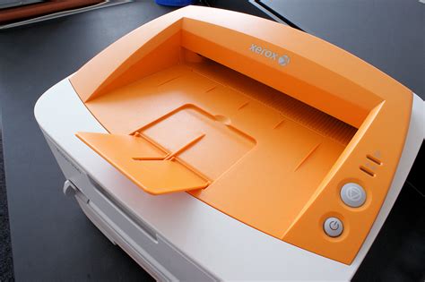 Xerox Phaser 3140: laserovka pod dva tisíce s netradičním vzhledem ...