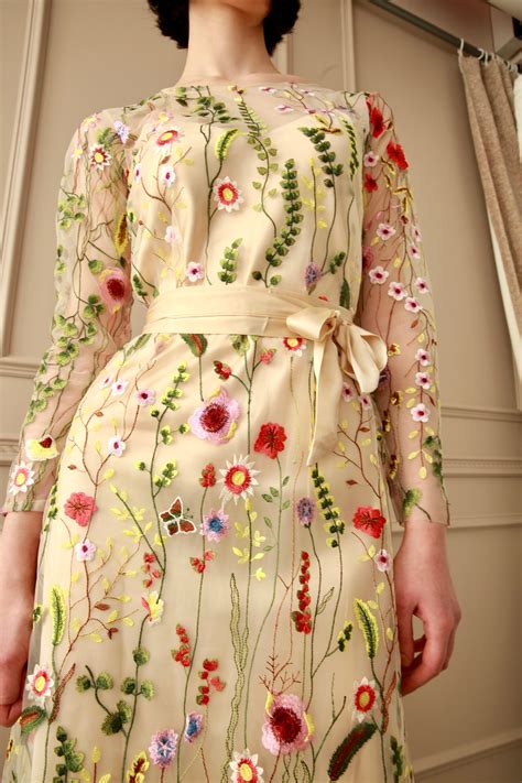 flower embroidered dress