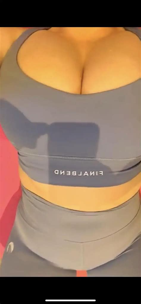 Yo Big Tits Slut Gf Looking For Moms And Couples Dm Me For Kik Telegram Or Snap Scrolller