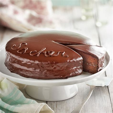 Tarta Sacher al estilo clásico