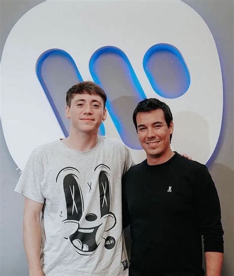 LA SUPERESTRELLA LATINAPAULO LONDRAFIRMA UNA NUEVA ASOCIACIÓN CON WARNER MUSIC LATINA SITIO