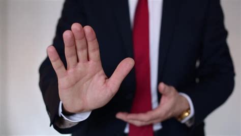 Gay Afeg O Tem Asilo Reprovado Na Ustria Por N O Ser Afeminado Guia Gay S O Paulo