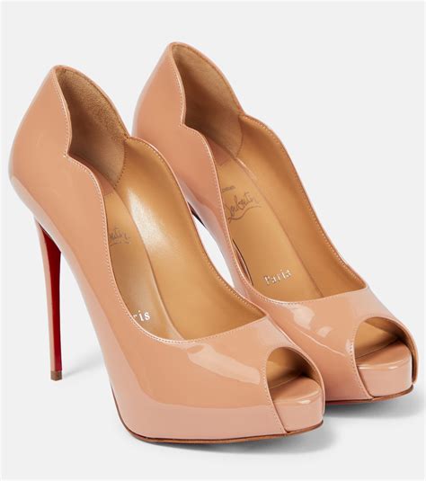 Hot Chick Alta Patent Leather Pumps In Beige Christian Louboutin Mytheresa