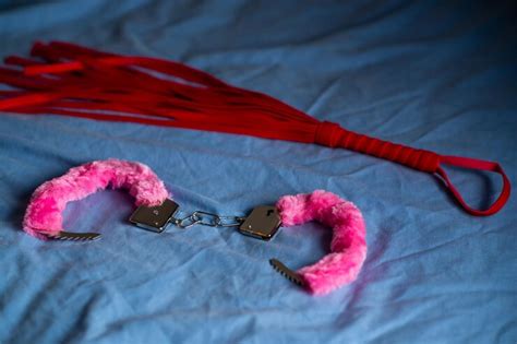 Gallery Mix Handcuffs With Red Fur Whip Devices Love Games Bed Porn Pic