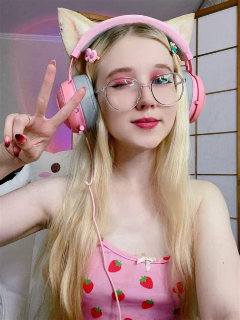 Kawaii Fox слив nude фото Onlyfans голая косплеерша Кавай Фокс видео с Boosty