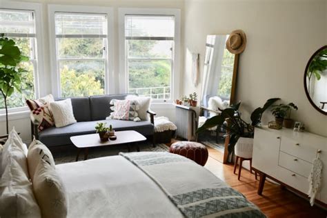 Small Soothing Simple Chic San Francisco Apartment Apartment Therapy
