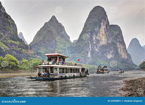 Lijiang River Cruise from Guilin To Yangshuo, Guangxi, Southern ...