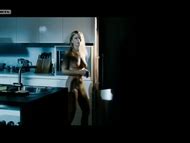 Naked Noemi Besedes In Mann Tut Was Mann Kann