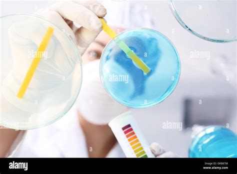 Water Sample Lab Hi Res Stock Photography And Images Alamy