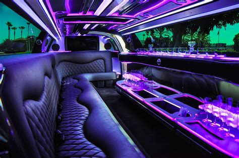 Chrysler Stretch White Top Class Limousine