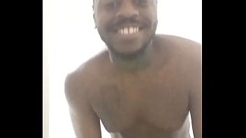 Masturbándose con un selfie en el espejo gratis XVIDEOS