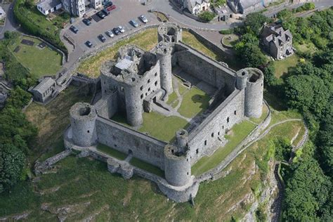 Harlech Castle – Gallery – Journey to the Past