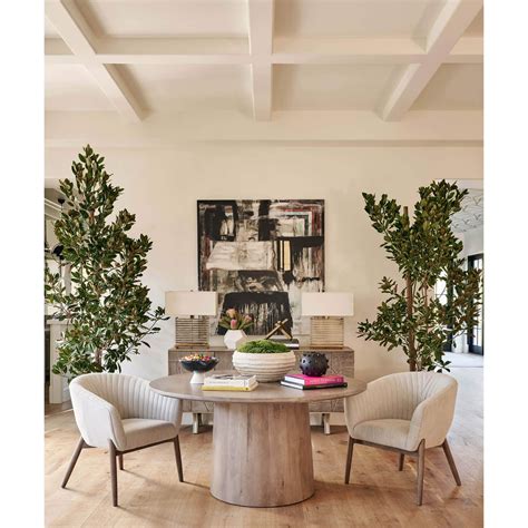 Merrick Dining Table – High Fashion Home