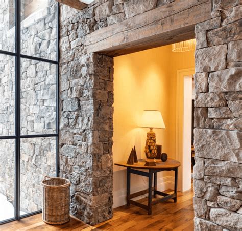 Eagle River Moss Rock Natural Stone Veneer Drystack Interior Quarry Mill