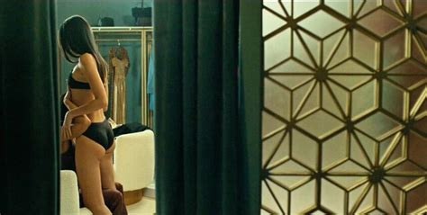 Nude Video Celebs Laysla De Oliveira Nude Stephanie Nur Sexy Lioness S E