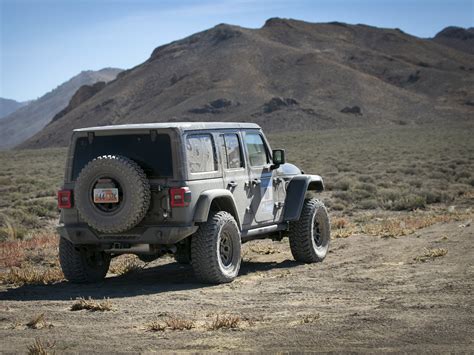 All Terrain Vs Mud Terrain Tires Whats The Difference Pickup