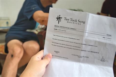 Geylang Sex Worker Fractures Arm After Alleged Altercation With Rival Offering S For Mins