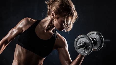 Advanced Biceps Strength Redefined with Dumbbell Control - Growth Insights