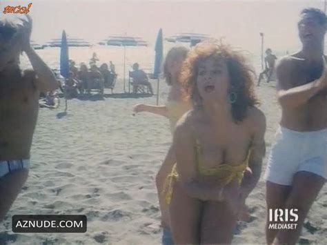 CUANDO CALIENTA EL SOL VAMOS A LA PLAYA NUDE SCENES AZNude