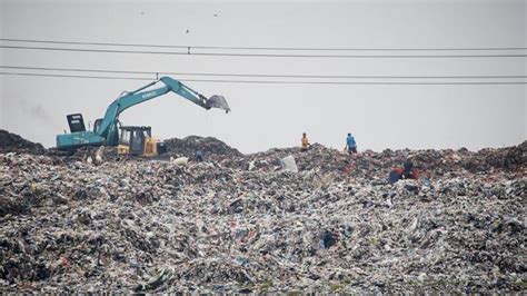 Volume Sampah Di Depok Meningkat Pasca Libur Lebaran Foto Tempo Co