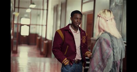 Netflix annonce Sex Education sa nouvelle série lycéenne Premiere fr