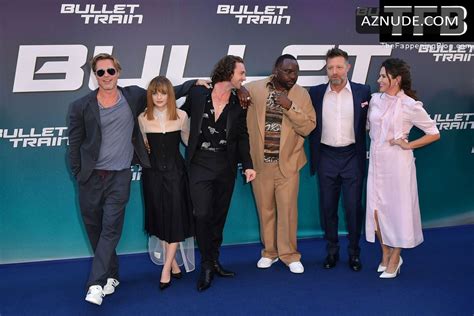 Joey King Sexy Seen Flaunting Her Hot Figure At The Bullet Train