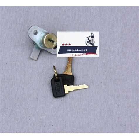 Купить Куплю в Украине Замок багажника коляски ИЖ Планета, Юпитер Замок ...