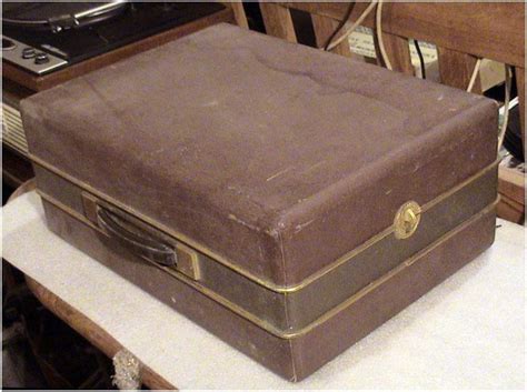 Казань - Сетевые радиолы - Ламповые приёмники и радиолы - Техника 20-го ...