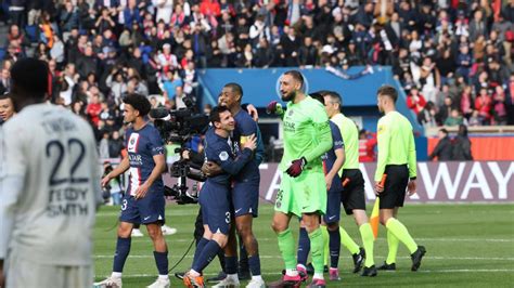 PSG Presnel Kimpembe Capitaine Fragile Face Au LOSC