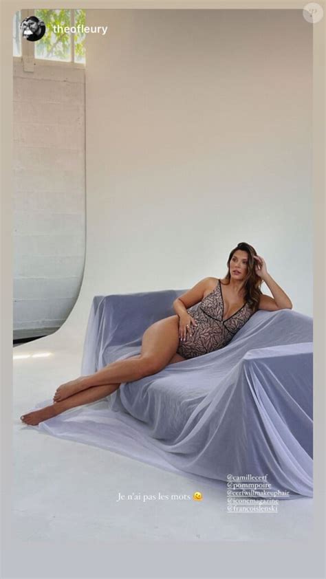Photo Camille Cerf Enceinte Elle Ose Le Shooting En Lingerie Et S Affiche Plus Sublime Que