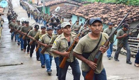 Se Levantan En Armas Pueblos De La Sierra De Guerrero Por La