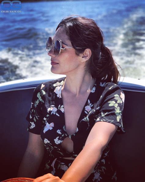 Nilam Farooq Nude Pictures Photos Playboy Naked Topless Fappening