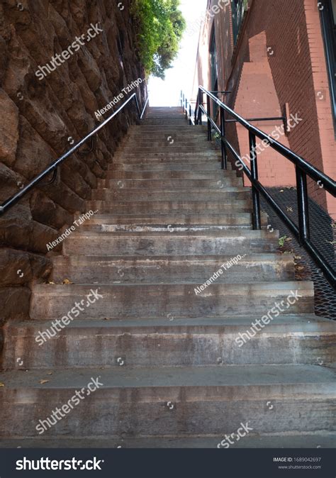 51 Exorcist Stairs Immagini Foto Stock E Grafica Vettoriale