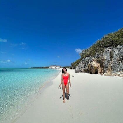 Eiza Gonz Lez Geraldine Baz N Y Anette Michel En Bikini Las Vacaciones De Semana Santa De Las
