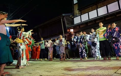 郡上おどり 令和元年 徹夜踊り初日 記録写真。前編 団塊のブログ こだわりの「物」がたり