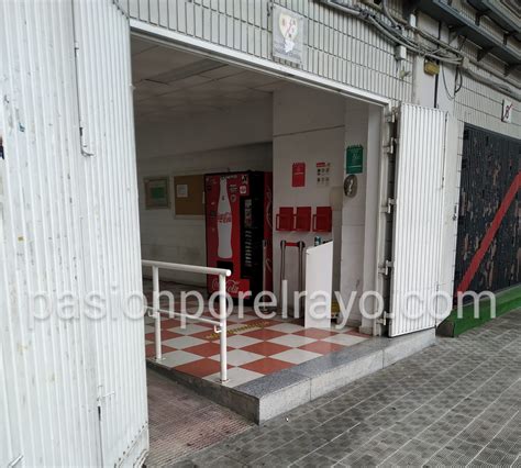 Tranquilidad en las taquillas del Estadio de Vallecas para el Sporting