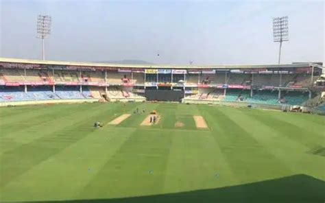 DC vs KKR IPL 2024 Match 16 Pitch Report: ACA-VDCA Cricket Stadium ...