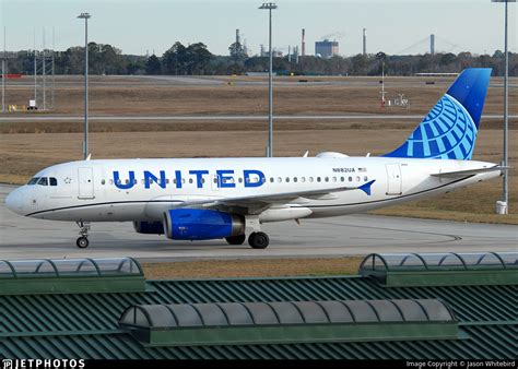 N882UA | Airbus A319-132 | United Airlines | Jason Whitebird | JetPhotos