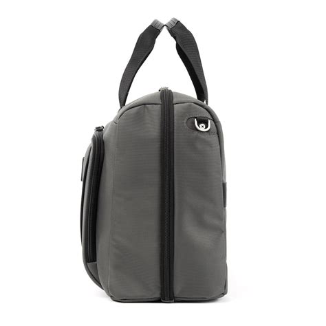 Travelpro Crew Versapack Weekender Carry On Duffel Bag With Suiter In