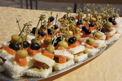 Канапе с красной рыбой – 8 рецептов вкусных и красивых закусок