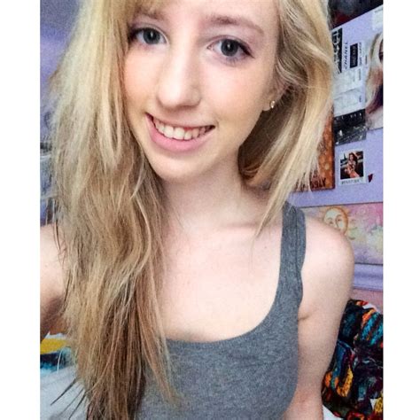 Huge Collection Of Popular Tumblr Blonde Tumblr Myvrhx2MHo1ran9nqo1 1280 Porn Pic