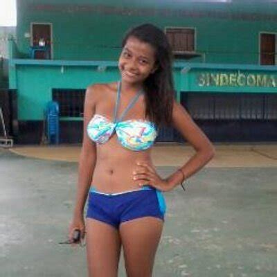 9 Hot Sexy Ana Nogueira Bikini Pics