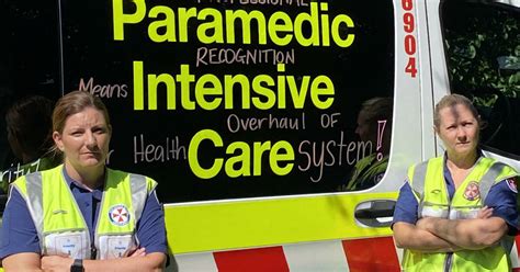 Paramedics To Leave Low Risk Patients At Emergency Department Central