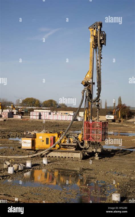 Piling Rig Stock Photos Piling Rig Stock Images Alamy