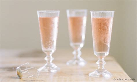 idées déco pour un mariage en nude la mariee aux pieds nus