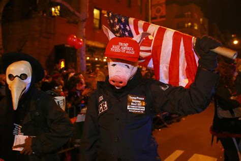 Photos President Trump And Killer Clowns On Parade