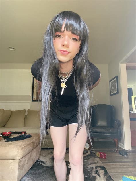 is this a trap senpai ? : r/traps