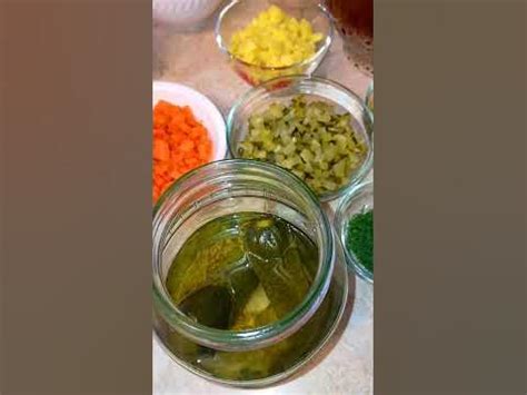 ХРУСТЯЩИЕ ОГУРЦЫ и ОБАЛДЕННЫЙ РАССОЛ ! ОТКРЫЛА ПЕРВУЮ БАНОЧКУ ! ОГУРЦЫ ...