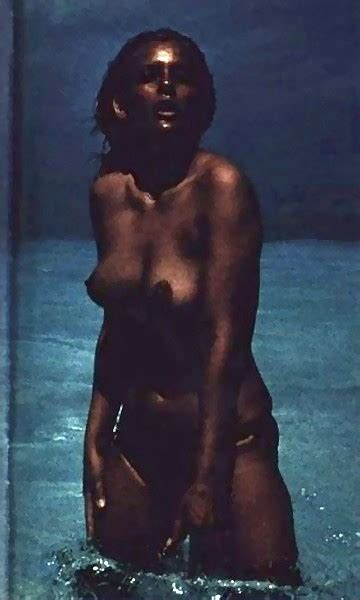 Naked Danièle Gaubert Added 07 19 2016 by DragonRex