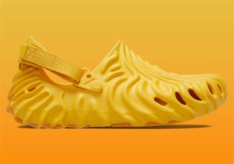 Salehe Bembury x Crocs Pollex Clog "Yolk" | Sneaker News